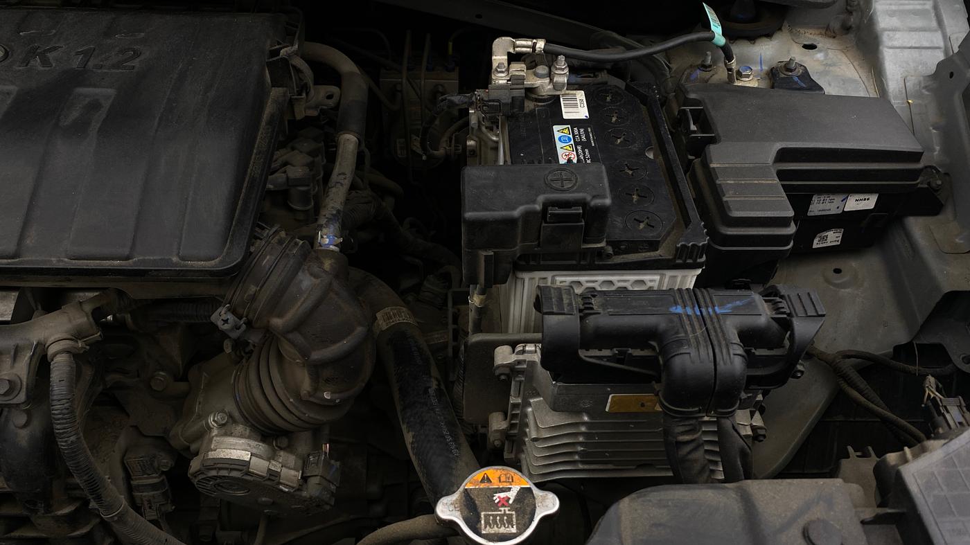 2023 Hyundai EXTER SX(O) CONNECT 1.2 AMT DUAL TONE, Petrol, Automatic, 17,312 km, Engine View - Left