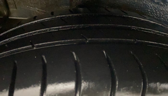 2020 Maruti Celerio ZXI (O), Petrol, Manual, 45,077 km, Right Rear Tyre Tread