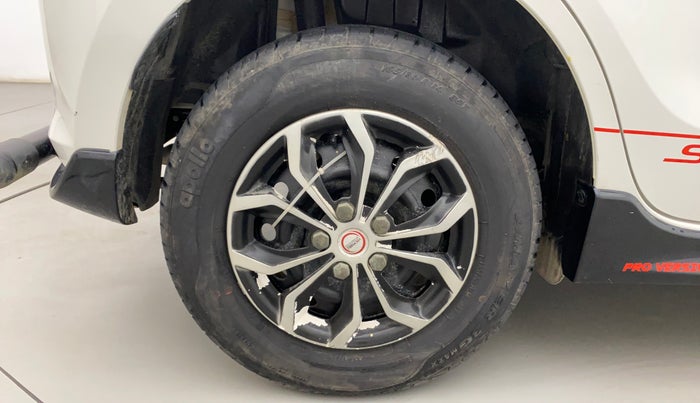 2022 Maruti Swift VXI, Petrol, Manual, 15,416 km, Right Rear Wheel