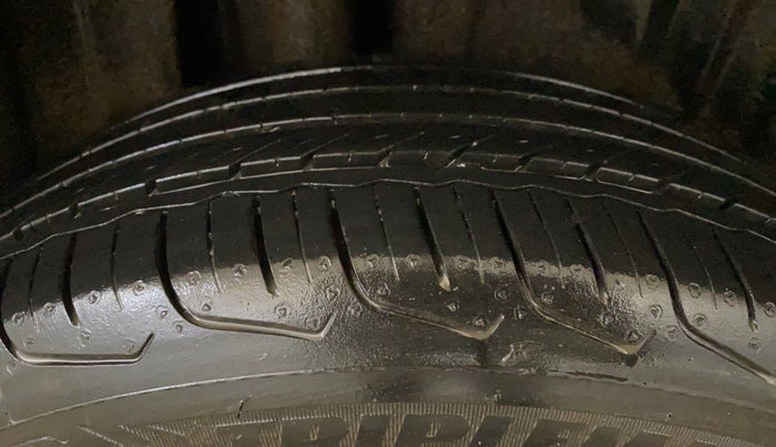 2024 Maruti FRONX SIGMA CNG 1.2 MT, CNG, Manual, 5,514 km, Right Rear Tyre Tread