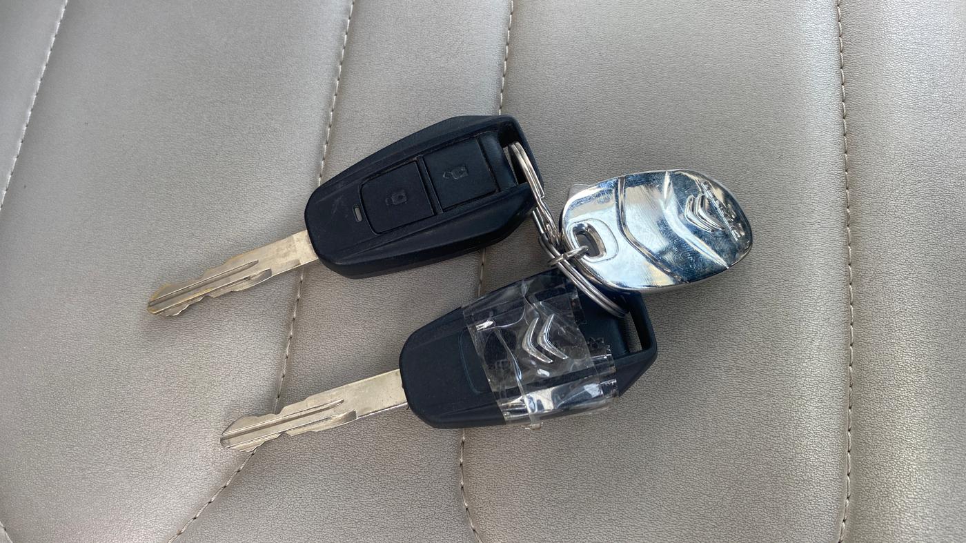 2023 CITROEN C3 AIRCROSS MAX 1.2 5 STR, Petrol, Manual, 24,907 km, Key Close Up