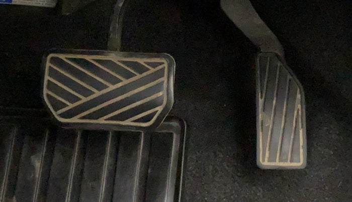 2019 Maruti Vitara Brezza VDI AMT, Diesel, Automatic, 52,896 km, Pedals