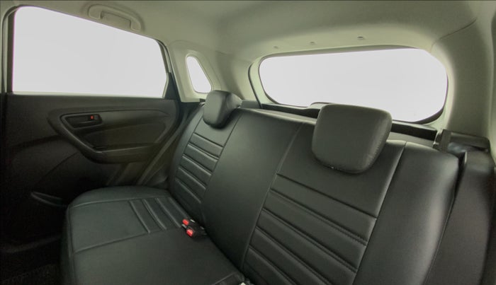 2019 Maruti Vitara Brezza VDI AMT, Diesel, Automatic, 52,896 km, Right Side Rear Door Cabin