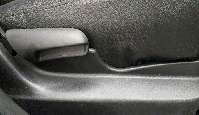 2019 Maruti Vitara Brezza VDI AMT, Diesel, Automatic, 52,896 km, Driver Side Adjustment Panel