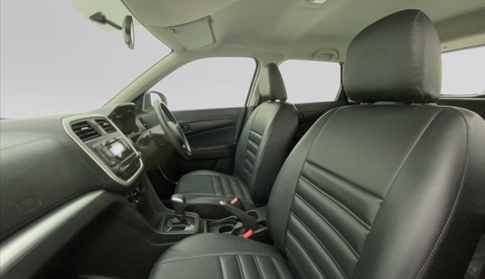 2019 Maruti Vitara Brezza VDI AMT, Diesel, Automatic, 52,896 km, Right Side Front Door Cabin