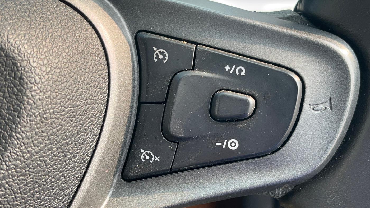 2024 Tata PUNCH Creative Plus, Petrol, Manual, 14,004 km, Adaptive Cruise Control