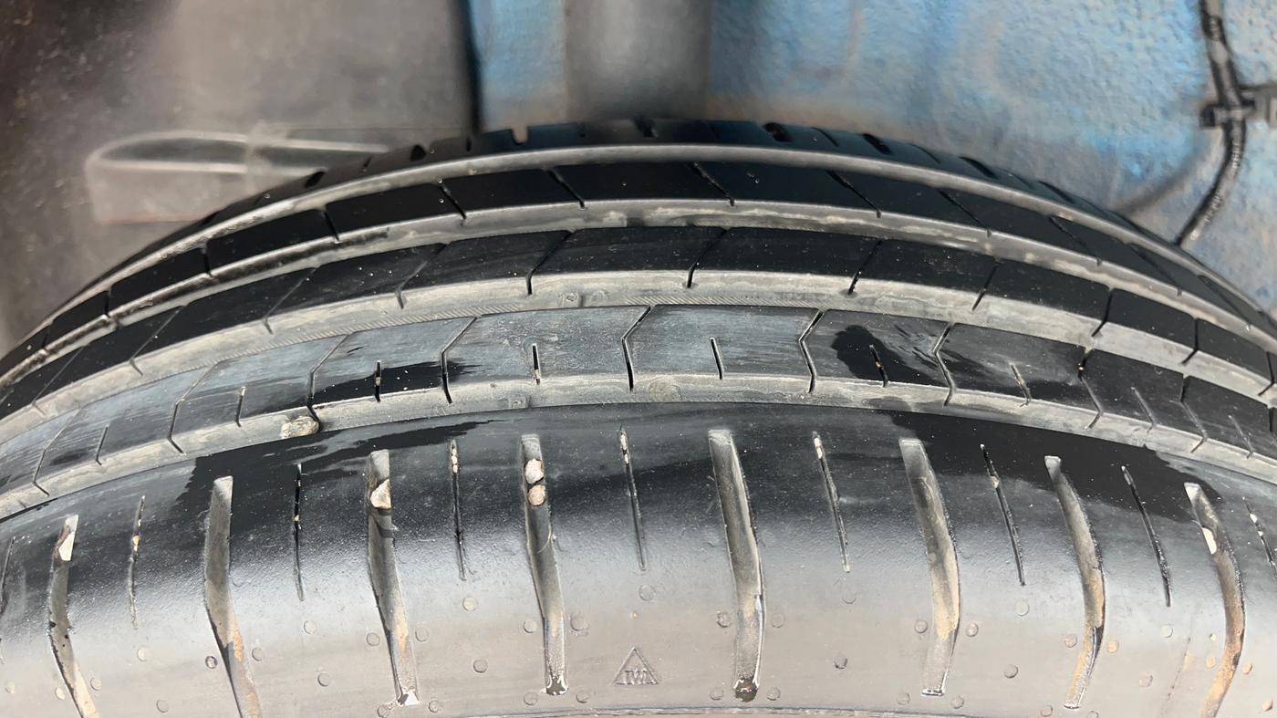 2024 Tata PUNCH Creative Plus, Petrol, Manual, 14,004 km, Right Rear Tyre Tread