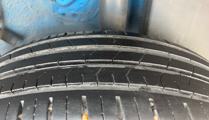 2024 Tata PUNCH Creative Plus, Petrol, Manual, 14,004 km, Left Rear Tyre Tread