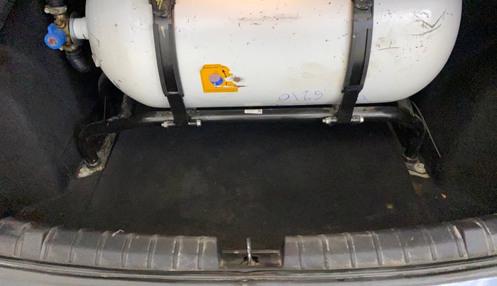 2022 Tata TIGOR XZ PLUS CNG, CNG, Manual, 65,676 km, Boot Inside