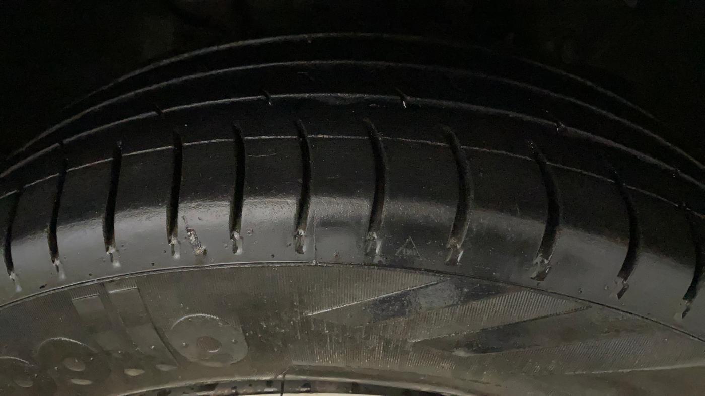 2022 Tata TIGOR XZ PLUS CNG, CNG, Manual, 65,705 km, Right Front Tyre Tread