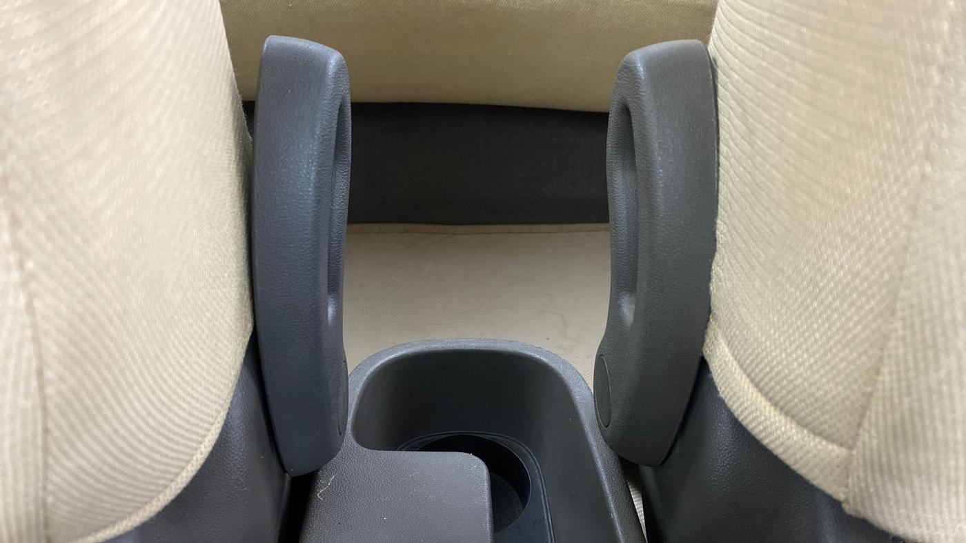 2012 Hyundai i10 SPORTZ 1.2 KAPPA2, Petrol, Manual, 28,999 km, Driver Side Adjustment Panel
