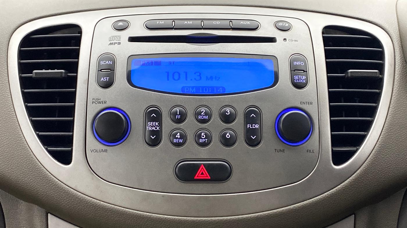 2012 Hyundai i10 SPORTZ 1.2 KAPPA2, Petrol, Manual, 28,999 km, Infotainment System