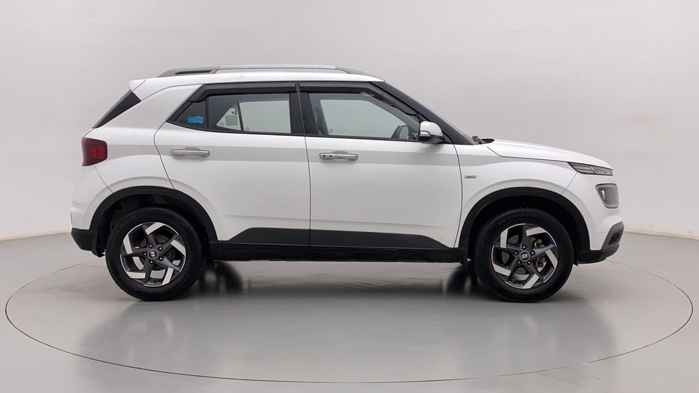 2020 Hyundai VENUE SX PLUS 1.0 TURBO DCT, Petrol, Automatic, 22,334 km, Right Side View