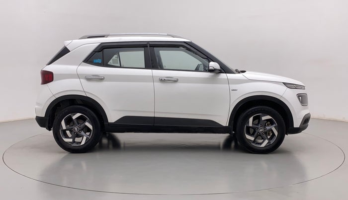 2020 Hyundai VENUE SX PLUS 1.0 TURBO DCT, Petrol, Automatic, 22,334 km, Right Side View
