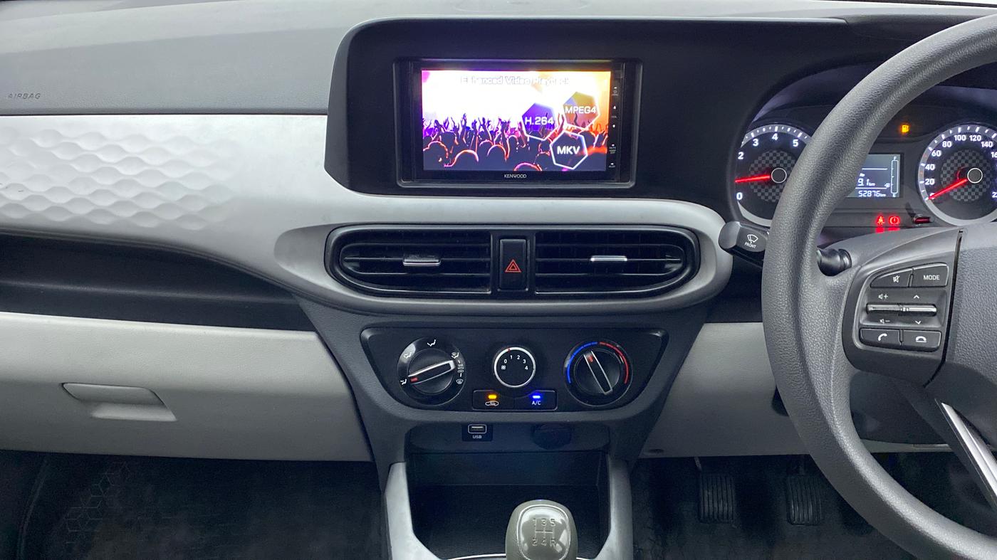 2020 Hyundai GRAND I10 NIOS MAGNA CORPORATE EDITION 1.2 KAPPA VTVT, Petrol, Manual, 52,876 km, Air Conditioner