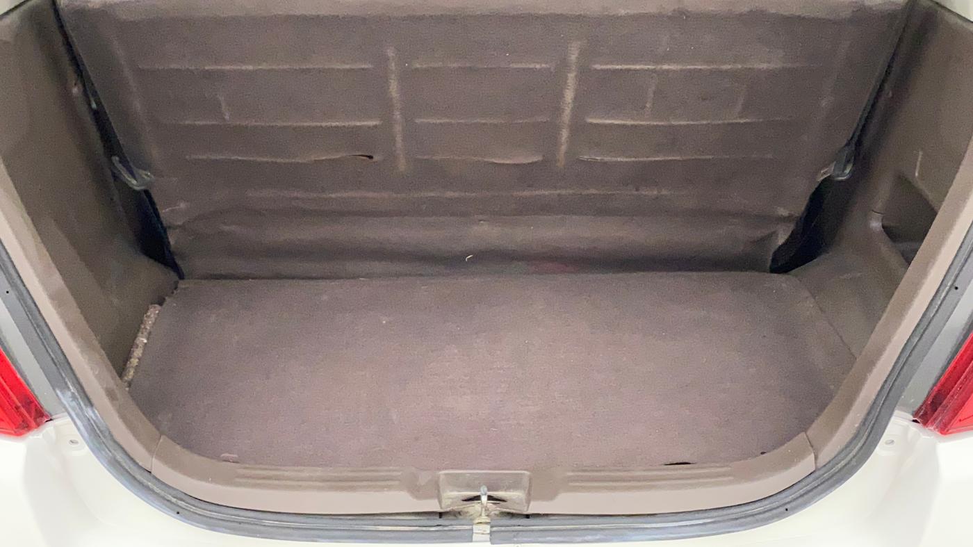 2011 Maruti Zen Estilo LXI, Petrol, Manual, 68,108 km, Boot Inside