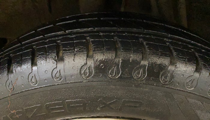 2020 Renault Kwid RXT 1.0 AMT (O), Petrol, Automatic, 23,149 km, Right Rear Tyre Tread