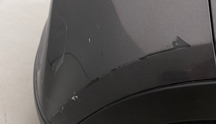 2016 Maruti Vitara Brezza ZDI, Diesel, Manual, 1,05,687 km, Front bumper - Minor scratches