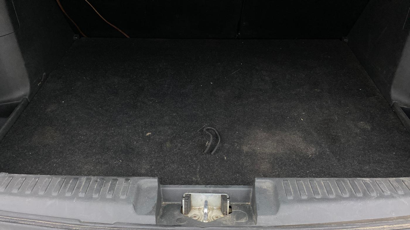 2016 Maruti Vitara Brezza ZDI, Diesel, Manual, 1,05,687 km, Boot Inside