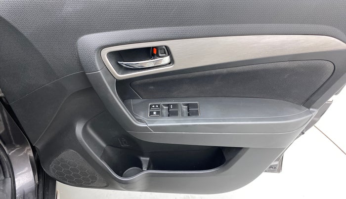 2016 Maruti Vitara Brezza ZDI, Diesel, Manual, 1,05,687 km, Driver Side Door Panels Control