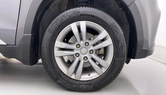 2016 Maruti Vitara Brezza ZDI, Diesel, Manual, 1,05,687 km, Right Front Wheel