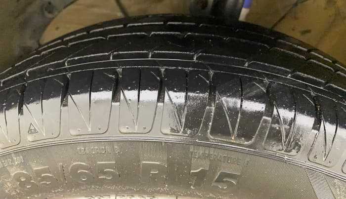 2018 Maruti Swift ZXI AMT, Petrol, Automatic, 37,103 km, Left Front Tyre Tread