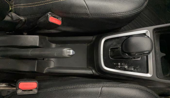 2018 Maruti Swift ZXI AMT, Petrol, Automatic, 37,103 km, Gear Lever