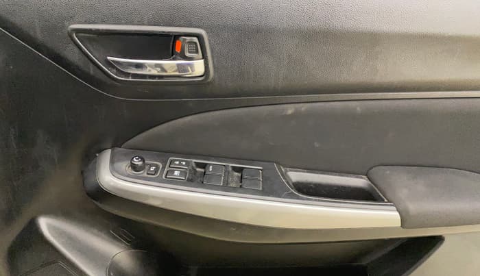 2018 Maruti Swift ZXI AMT, Petrol, Automatic, 37,103 km, Driver Side Door Panels Control