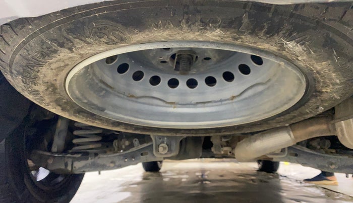 2022 Mahindra XUV700 AX 5 P MT 7 STR, Petrol, Manual, 65,429 km, Spare Tyre