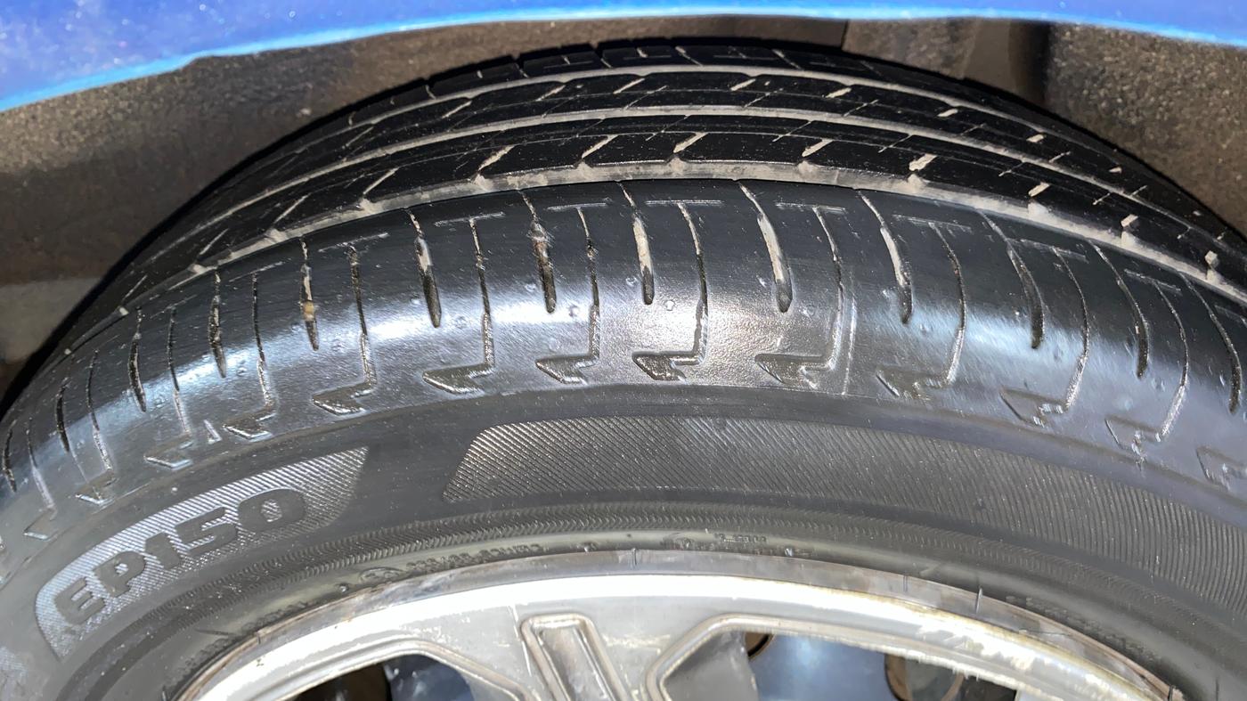 2018 Maruti IGNIS DELTA 1.2 AMT, Petrol, Automatic, 31,745 km, Left Rear Tyre Tread