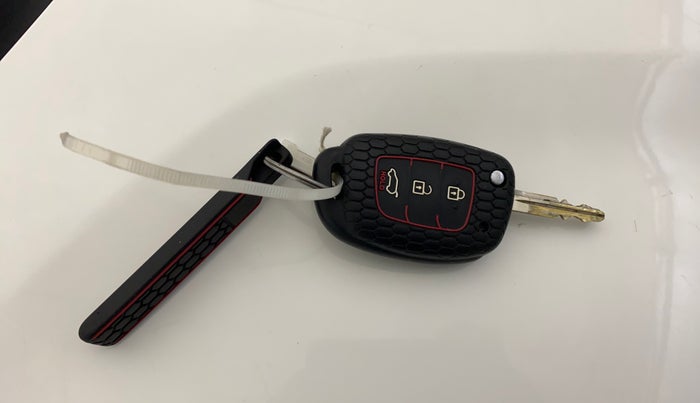 2022 Hyundai GRAND I10 NIOS SPORTZ 1.2 KAPPA VTVT, Petrol, Manual, 37,025 km, Key Close Up