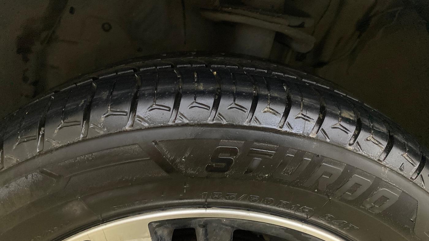 2021 Toyota YARIS G MT, Petrol, Manual, 73,369 km, Left Front Tyre Tread