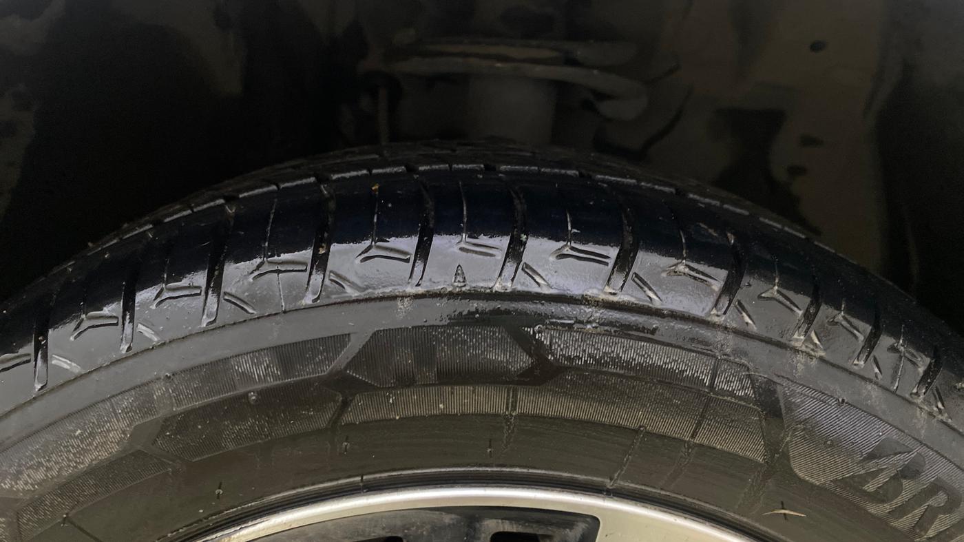 2021 Toyota YARIS G MT, Petrol, Manual, 73,369 km, Right Front Tyre Tread