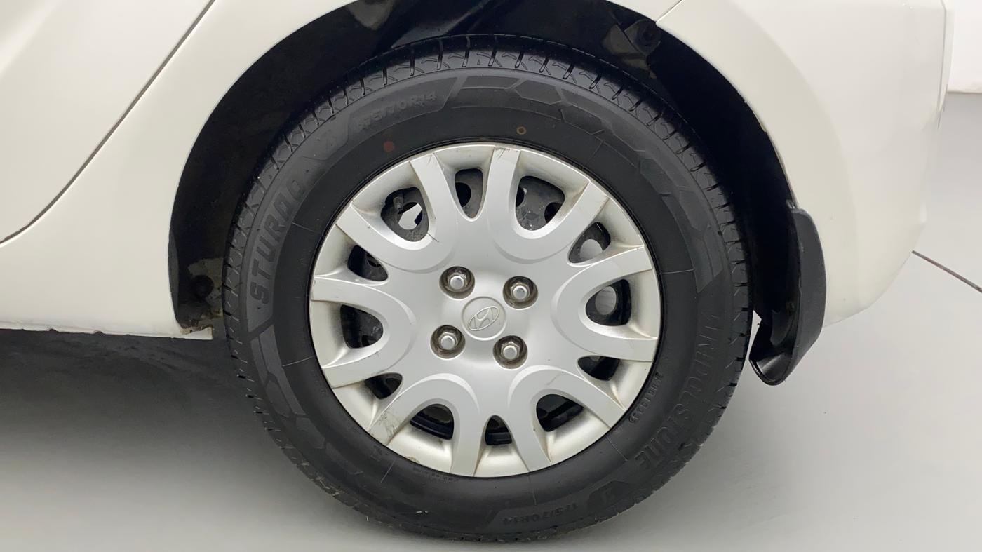 2012 Hyundai i20 MAGNA 1.2, CNG, Manual, 43,608 km, Left Rear Wheel