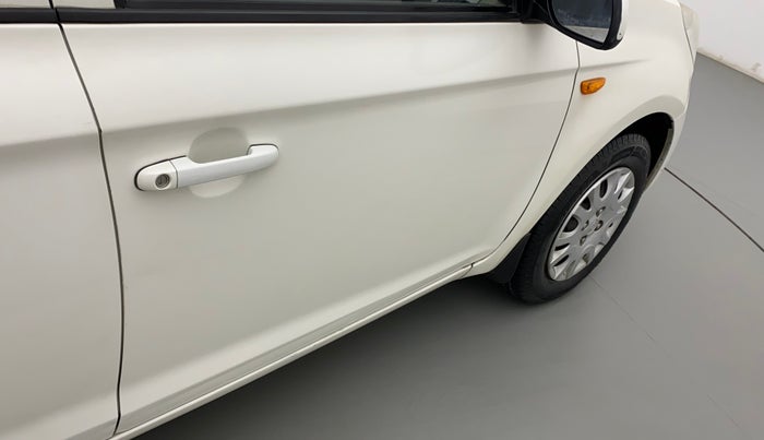 2012 Hyundai i20 MAGNA 1.2, CNG, Manual, 43,608 km, Driver-side door - Slightly dented
