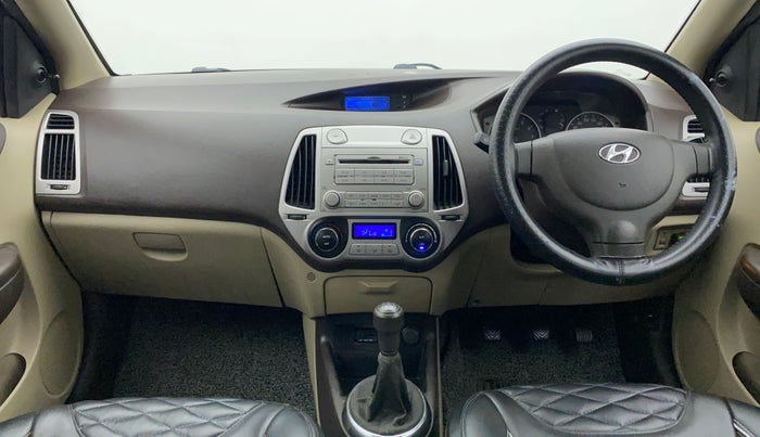 2012 Hyundai i20 MAGNA 1.2, CNG, Manual, 43,608 km, Dashboard
