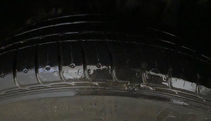 2017 Tata TIGOR XZ PETROL, Petrol, Manual, 63,016 km, Left Front Tyre Tread