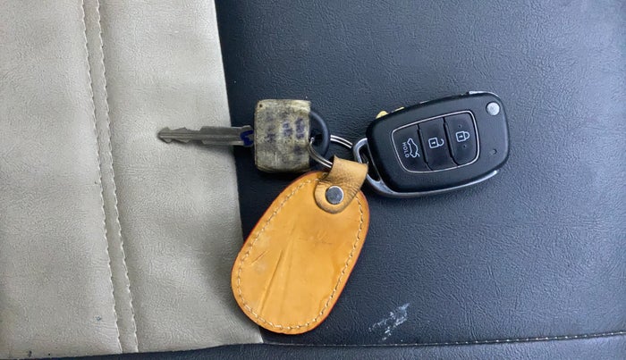 2020 Hyundai GRAND I10 NIOS SPORTZ AMT 1.2 KAPPA VTVT, Petrol, Automatic, 45,393 km, Key Close Up