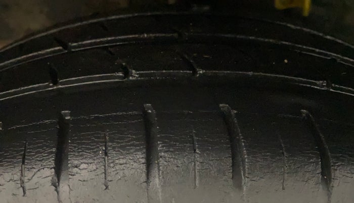 2020 Hyundai GRAND I10 NIOS SPORTZ AMT 1.2 KAPPA VTVT, Petrol, Automatic, 45,393 km, Right Rear Tyre Tread