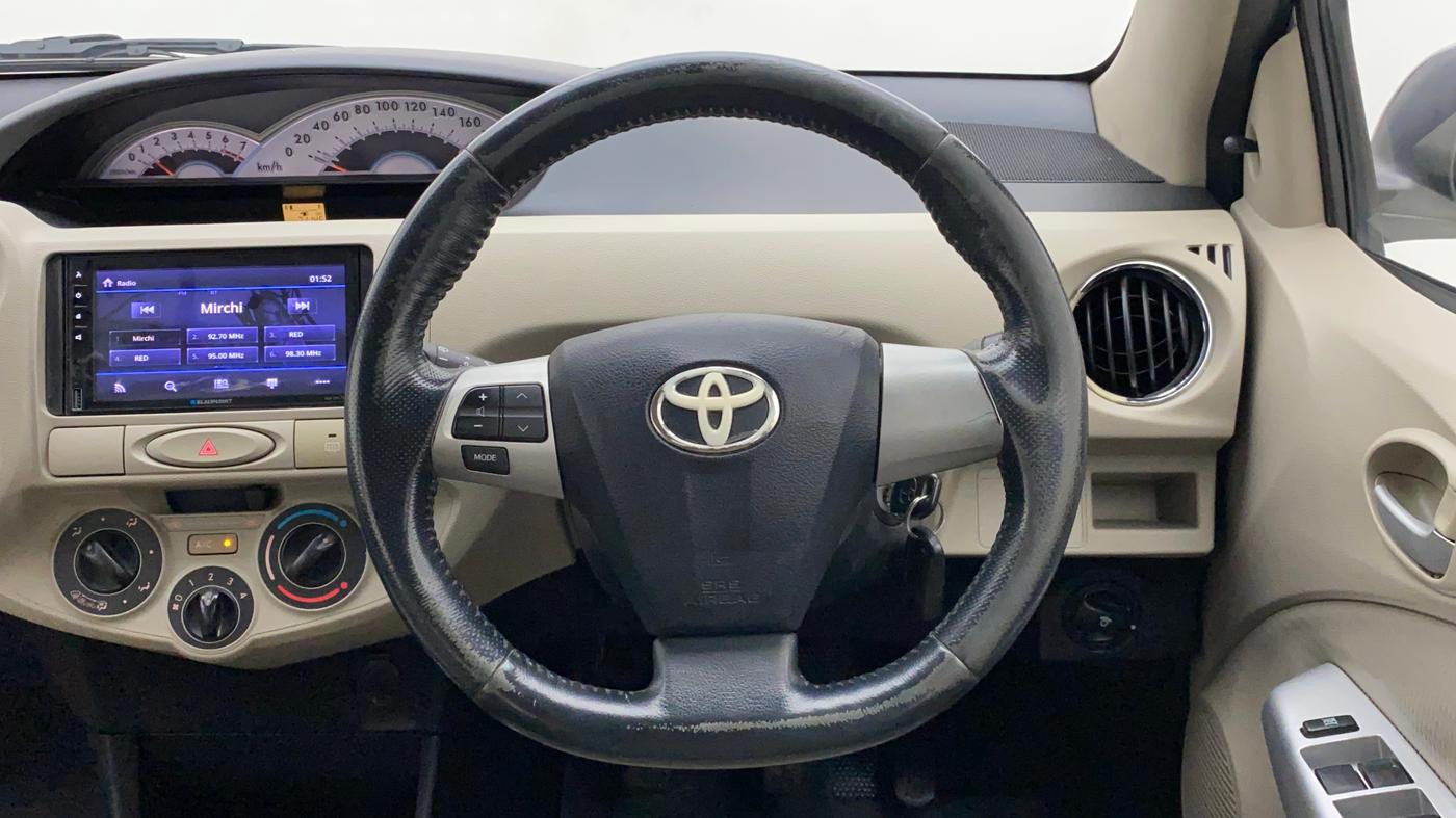 2013 Toyota Etios Liva VX, Petrol, Manual, 71,146 km, Steering Wheel Close Up