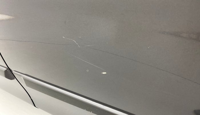 2017 Maruti Alto 800 VXI, Petrol, Manual, 85,396 km, Rear left door - Minor scratches