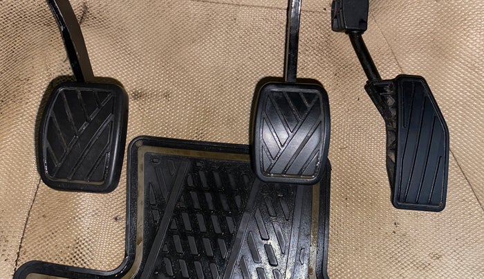 2020 Maruti Dzire LXI, Petrol, Manual, 56,572 km, Pedals