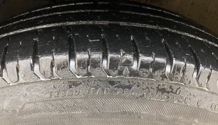 2020 Maruti Dzire LXI, Petrol, Manual, 56,572 km, Left Front Tyre Tread