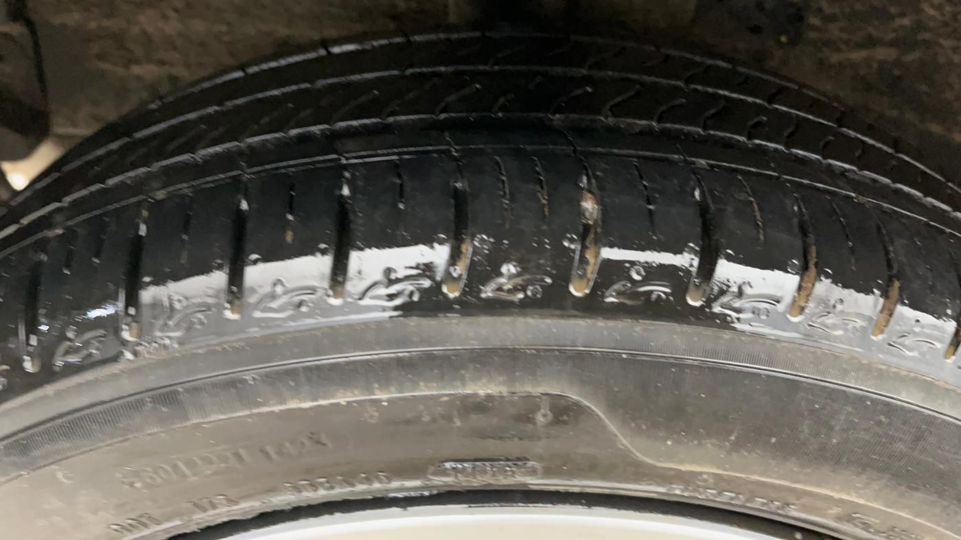 2023 Hyundai GRAND I10 NIOS SPORTZ AMT 1.2 KAPPA VTVT, Petrol, Automatic, 11,027 km, Right Rear Tyre Tread