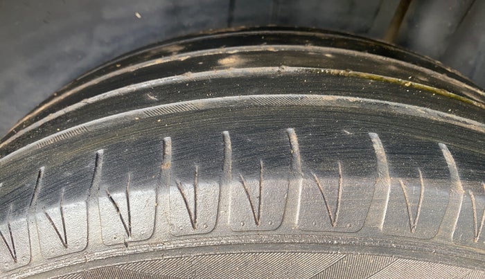2021 Maruti Vitara Brezza ZXI PLUS, Petrol, Manual, 68,975 km, Left Rear Tyre Tread