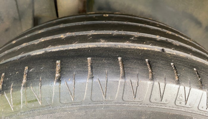 2021 Maruti Vitara Brezza ZXI PLUS, Petrol, Manual, 68,975 km, Right Rear Tyre Tread