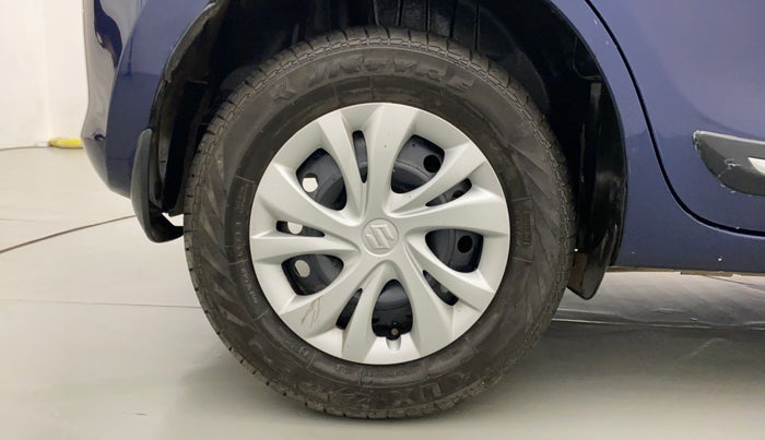 2021 Maruti Swift VXI, Petrol, Manual, 11,860 km, Right Rear Wheel