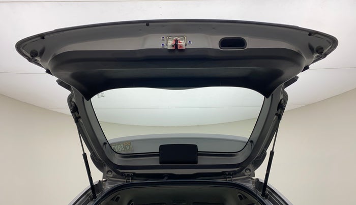 2022 Maruti IGNIS DELTA 1.2, Petrol, Manual, 8,700 km, Boot Door Open