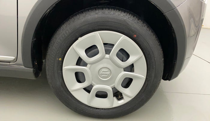2022 Maruti IGNIS DELTA 1.2, Petrol, Manual, 8,700 km, Right Front Wheel