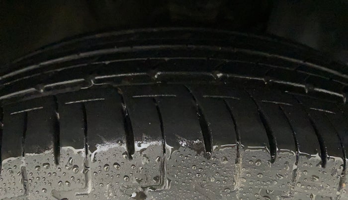 2022 Maruti IGNIS DELTA 1.2, Petrol, Manual, 8,700 km, Right Front Tyre Tread